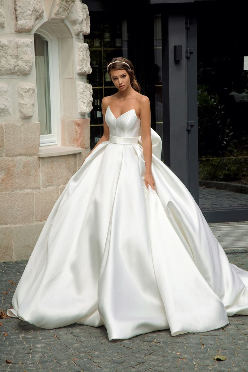 Missing image for Wedding dress Marisa